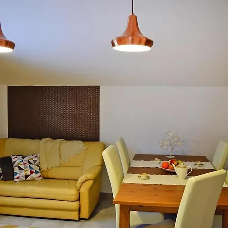 Flat, Apartment